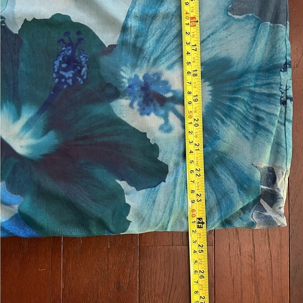 Tiger Mist Cher mini dress in Artist Print Blue
Strapless Mesh Graphic Print M - Picture 10 of 12